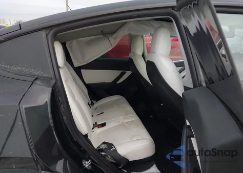 2021 Tesla Model Y Long Range Dual Motor All-Wheel Drive из США, поврежденный, VIN 5YJYGDEE3MF116245